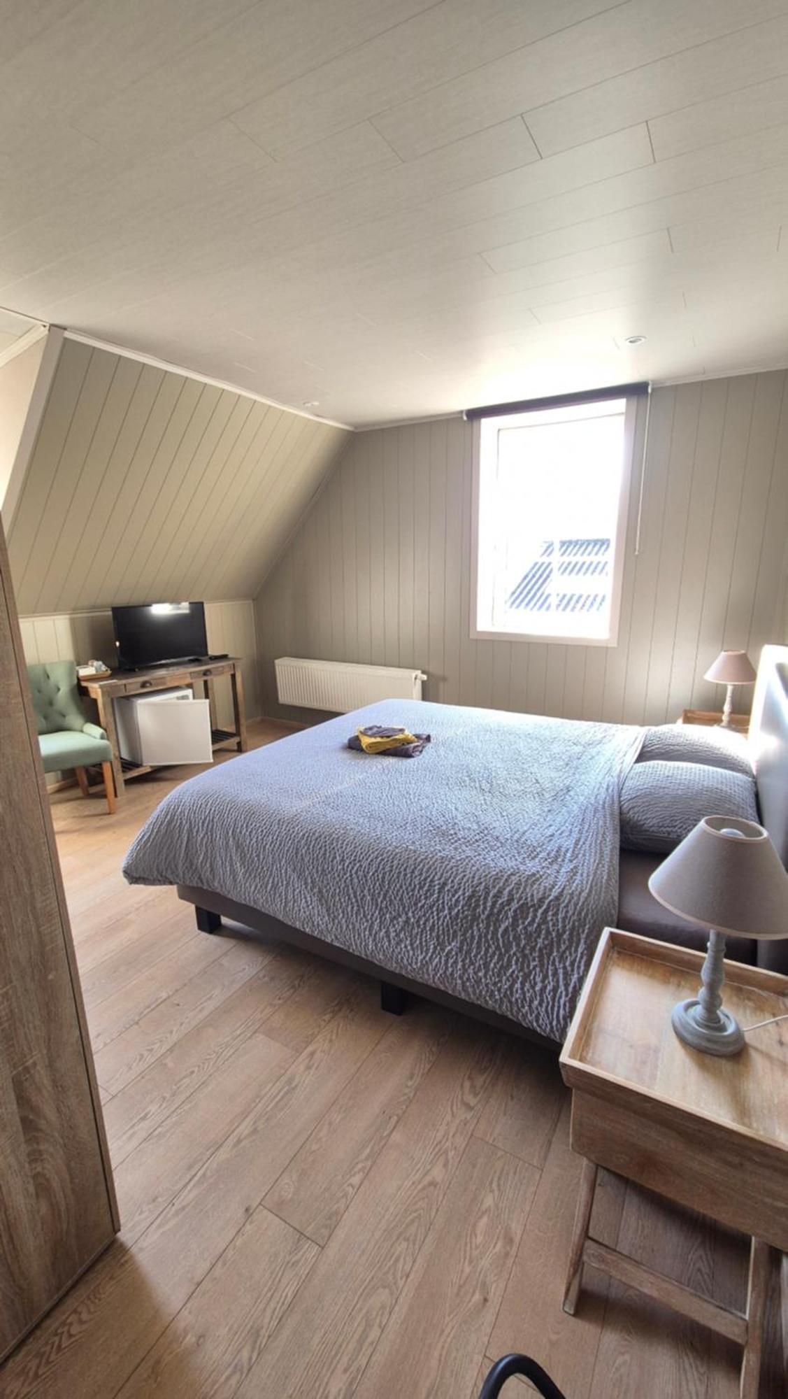 B&B De Dulle Koe Waregem Exteriör bild